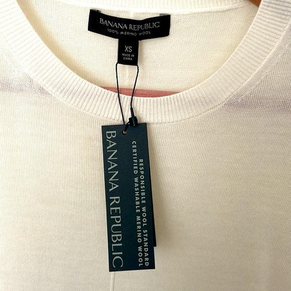 NWT! Banana Republic 100% merino wool sweater, ivory, XS - Picture 3 of 4